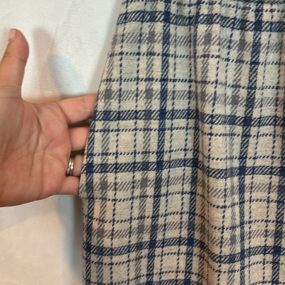 Bleyle Women's plaid 100% Wool 1960's Vintage pencil skirt dark academia size 6 - Picture 4 of 8